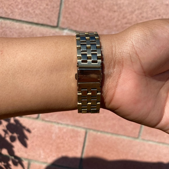 Marc Jacobs Watch - Picture 8 of 13